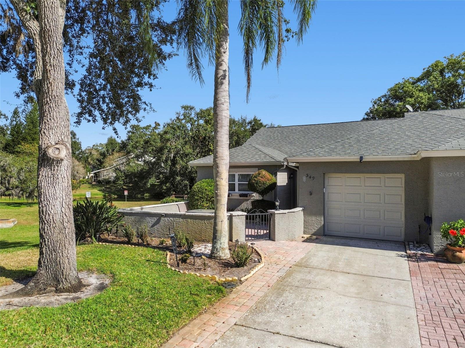 Image 53 of 58 For 349 Buckingham Place