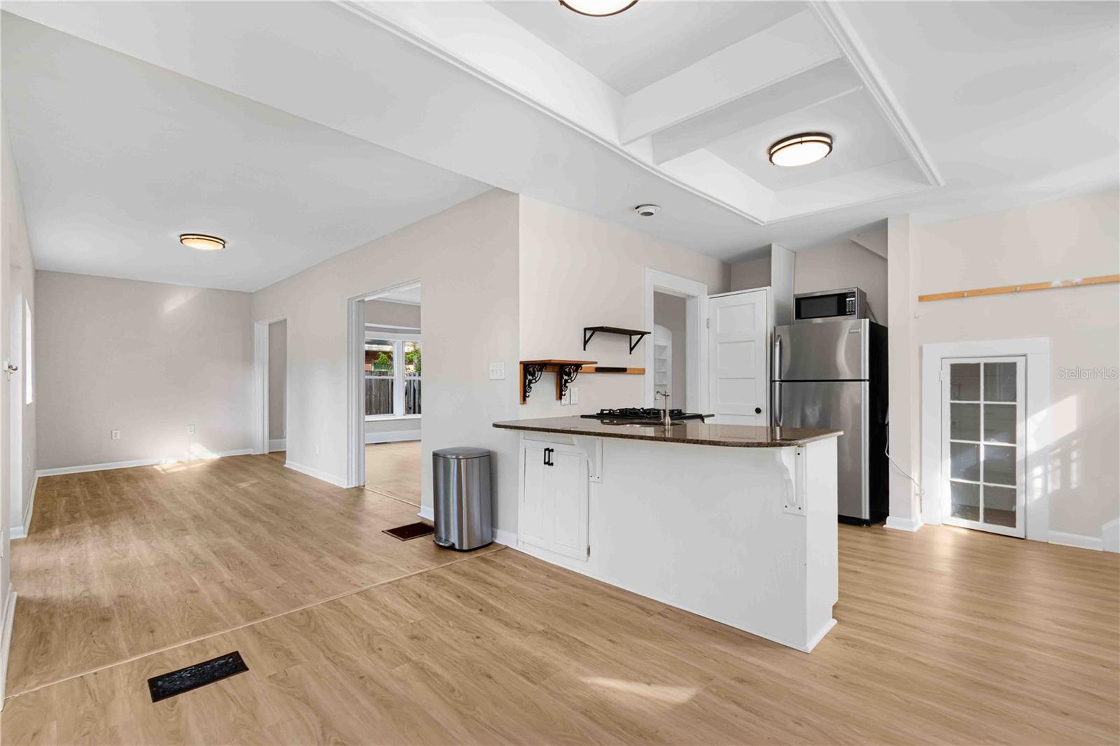 Image 17 of 58 For 2302 12th Street N