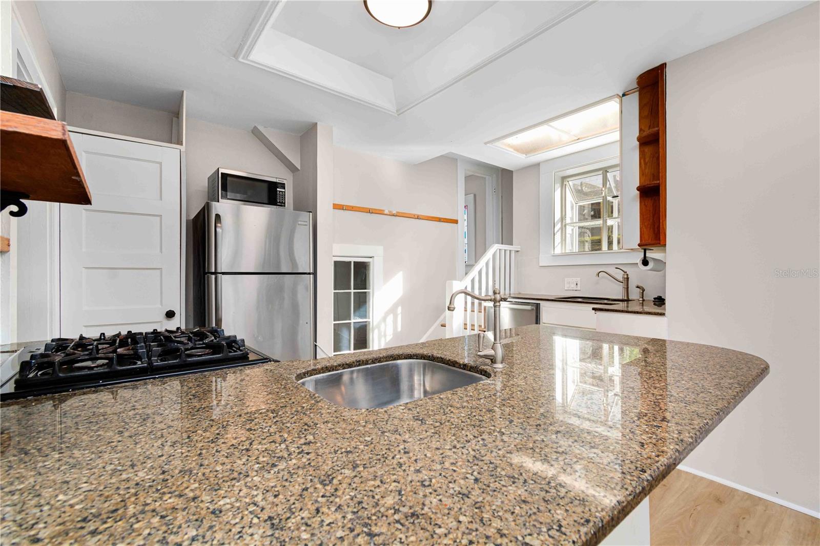 Image 19 of 58 For 2302 12th Street N