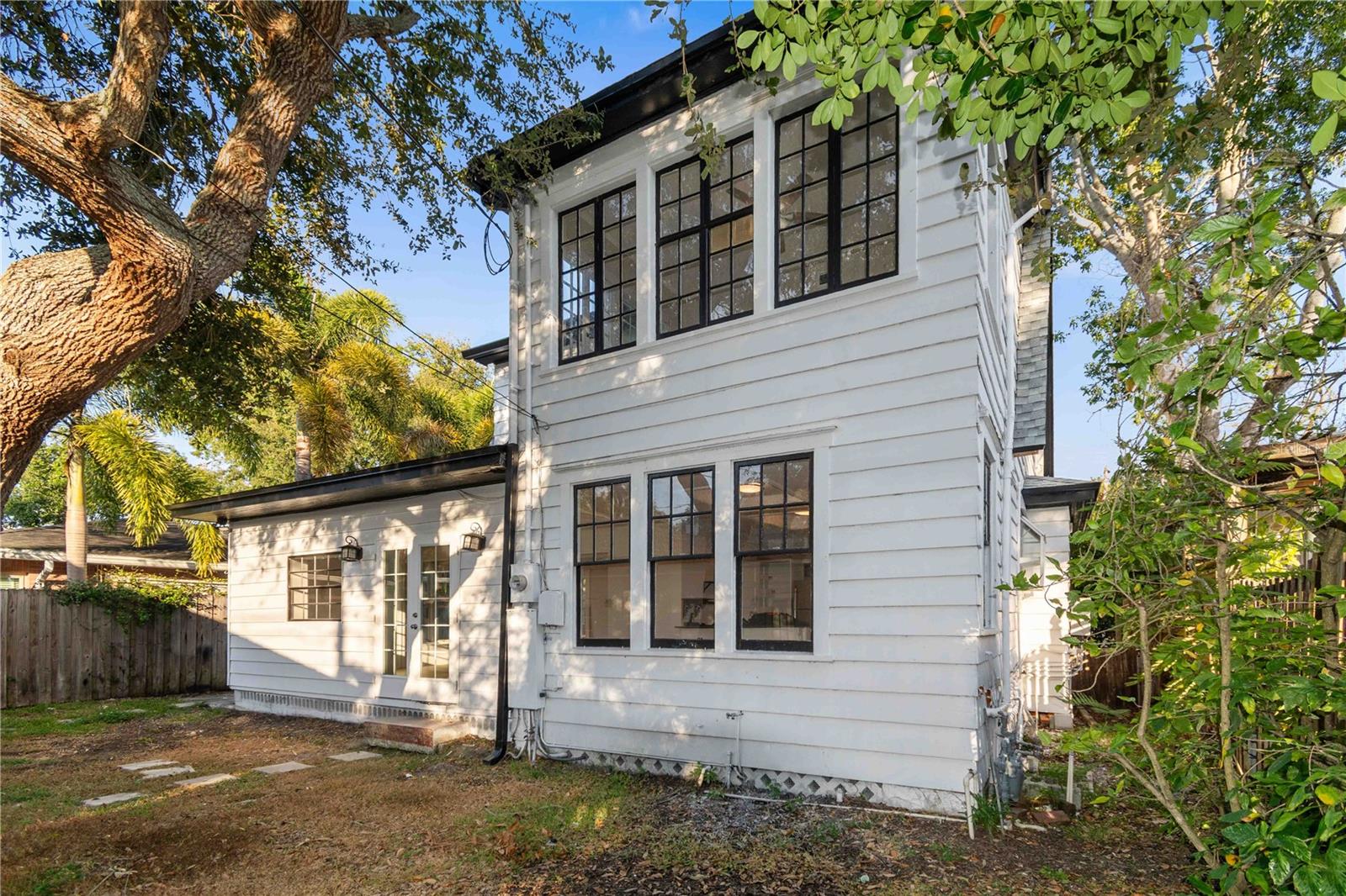 Image 43 of 58 For 2302 12th Street N