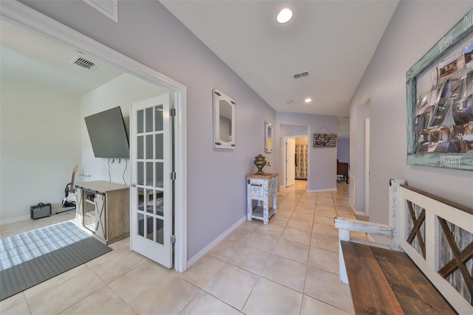 Image 3 of 24 For 1606 Cabbage Key Drive