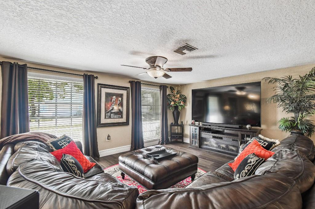 Image 12 of 44 For 3149 Rock Valley Drive