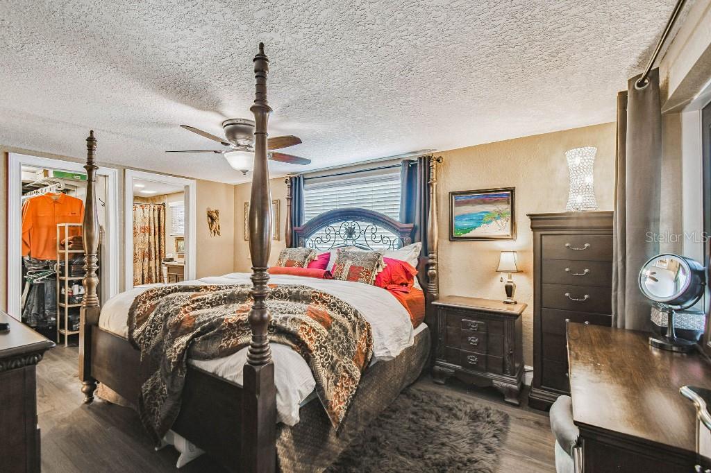 Image 23 of 44 For 3149 Rock Valley Drive