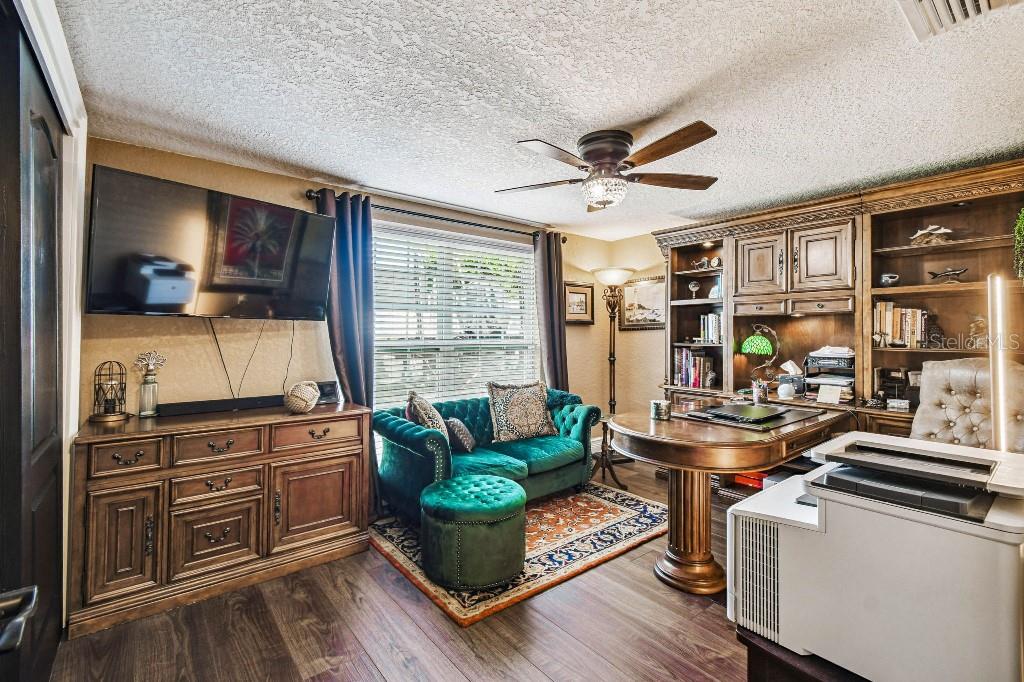 Image 25 of 44 For 3149 Rock Valley Drive