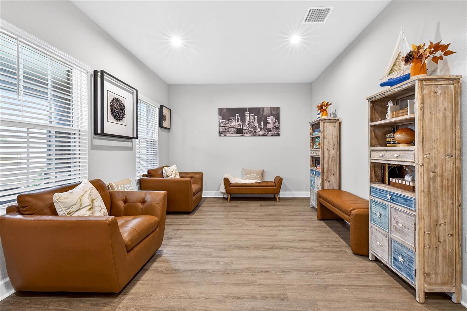 Image 12 of 84 For 35474 Quartz Lake Drive