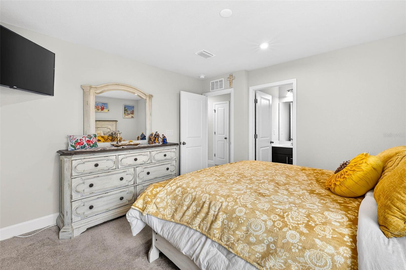 Image 45 of 84 For 35474 Quartz Lake Drive