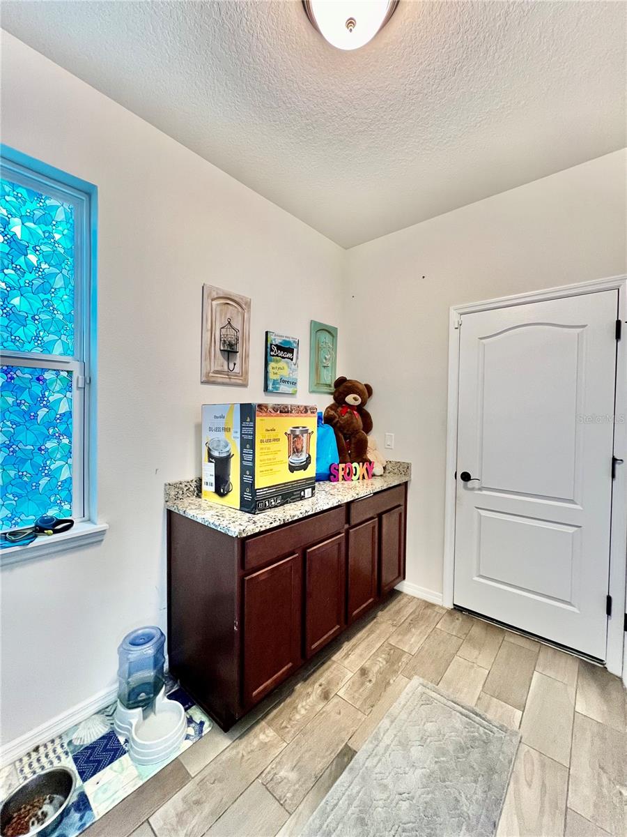 Image 12 of 46 For 14112 Poke Ridge Drive