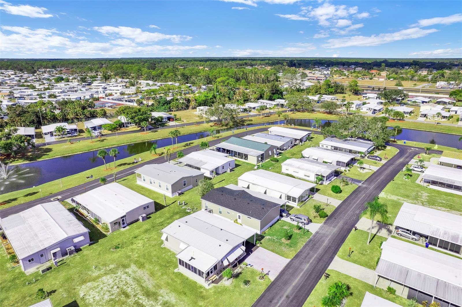 Image 25 of 74 For 220 La Rosas