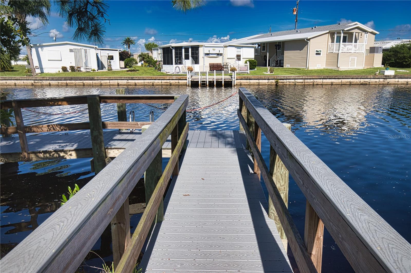 Image 62 of 74 For 220 La Rosas