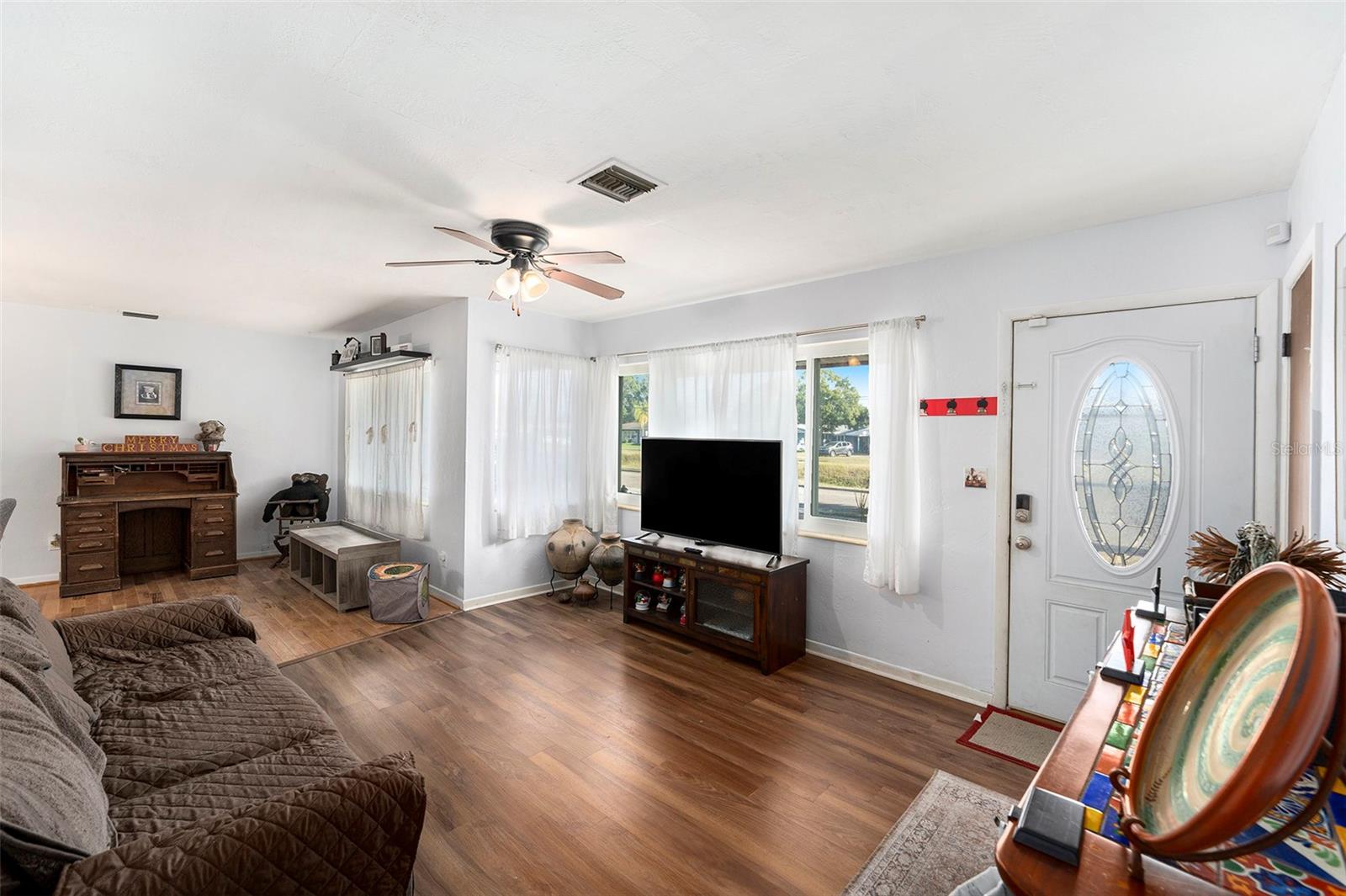 Image 4 of 20 For 6800 16th Street N