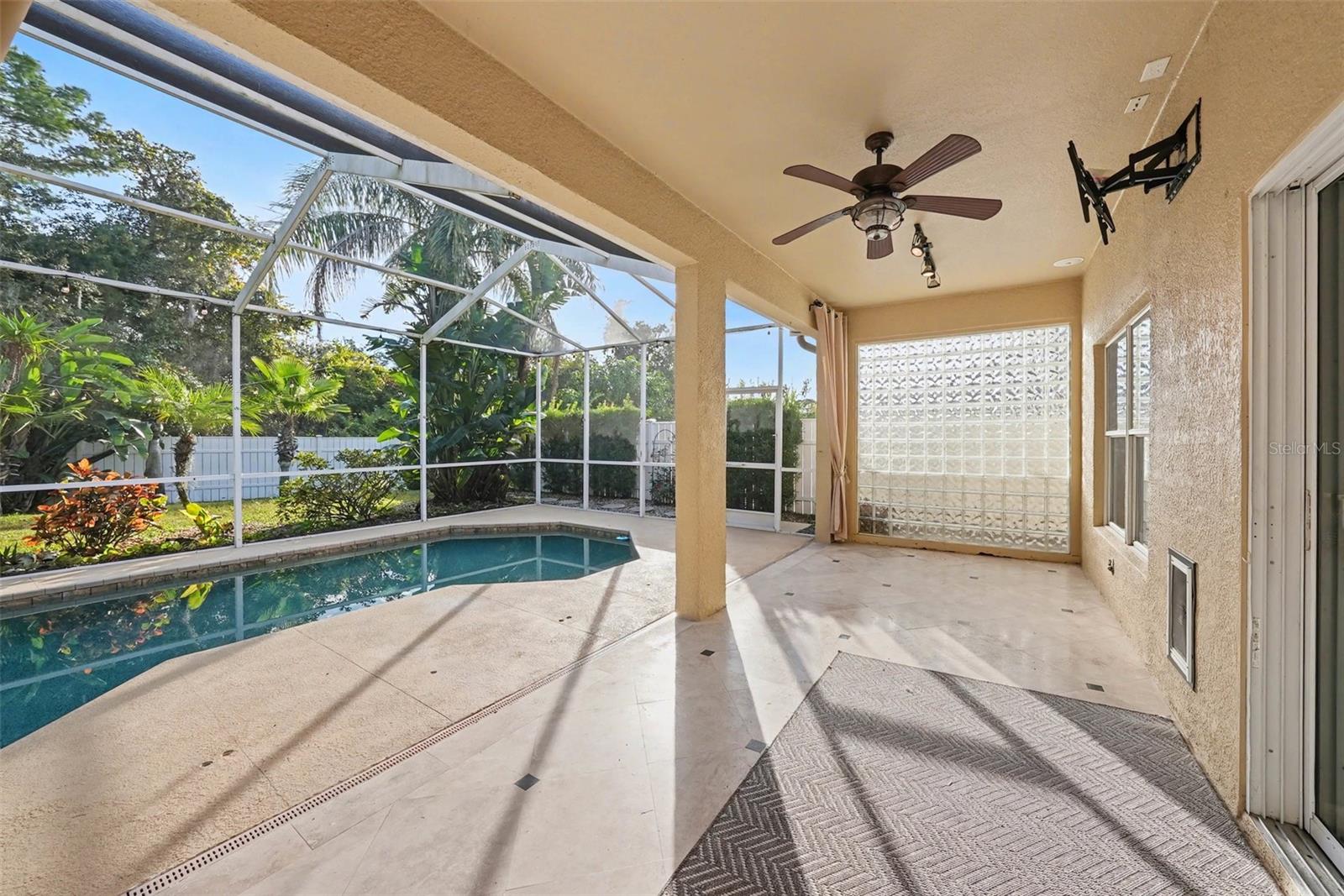 Image 24 of 35 For 2810 Ravendale Lane