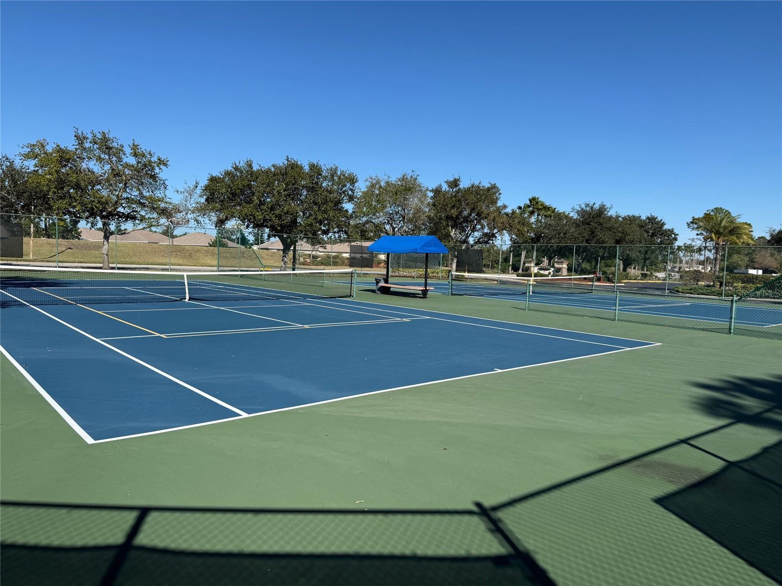 Image 32 of 35 For 2810 Ravendale Lane