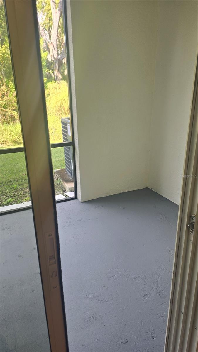 Image 16 of 66 For 5068 Captain Davis Drive