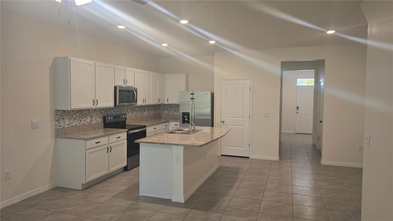 Image 21 of 66 For 5068 Captain Davis Drive