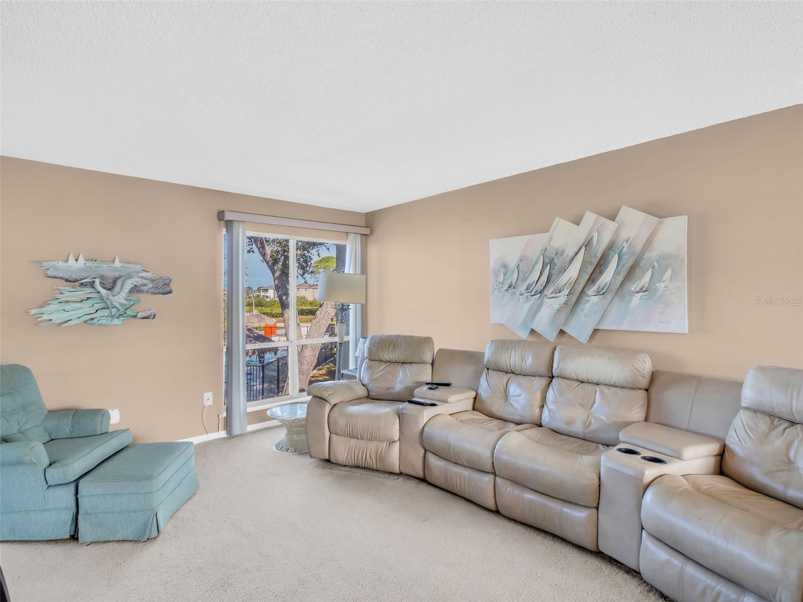 Image 11 of 68 For 656 Windrush Bay Drive 656