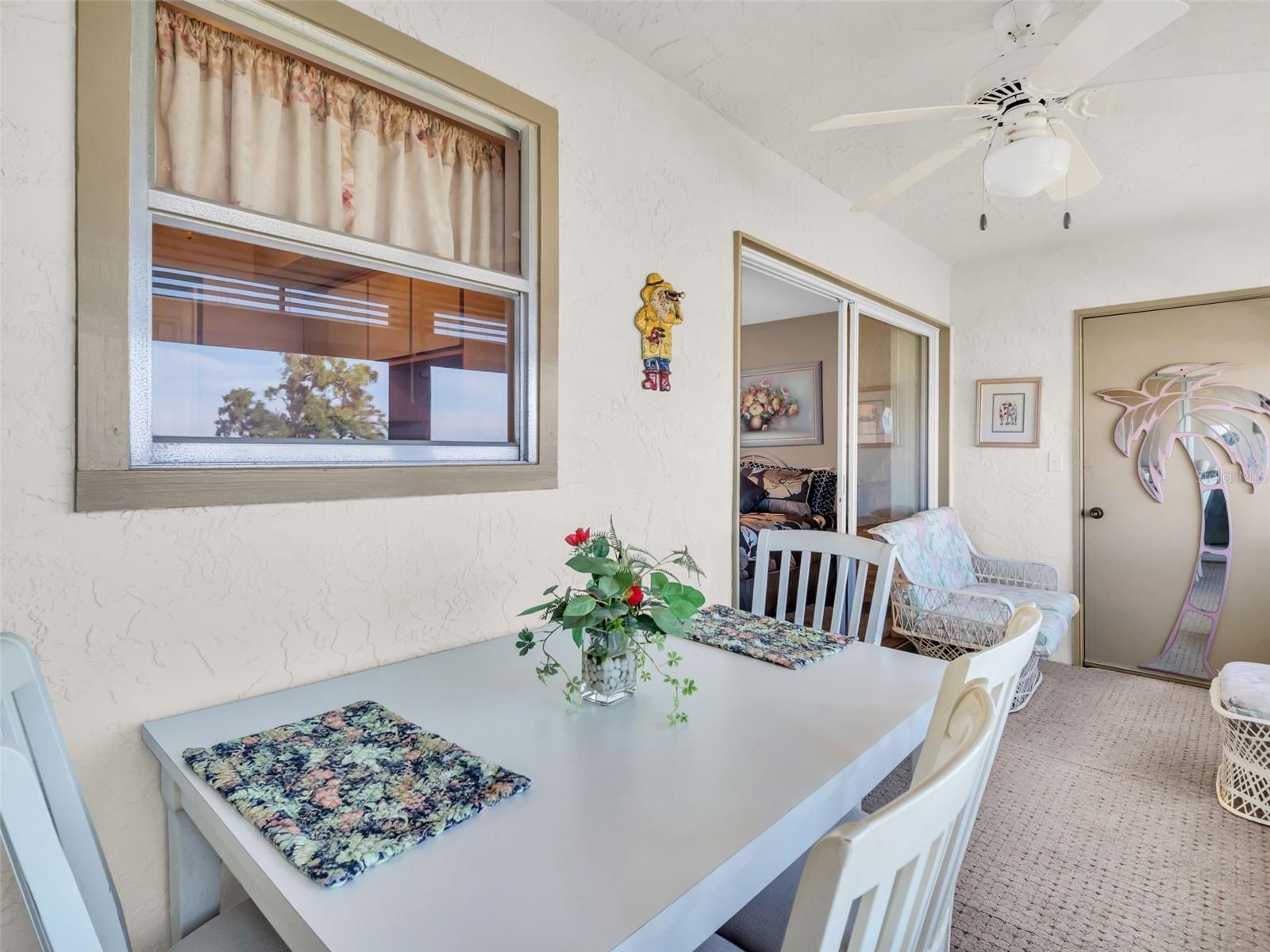 Image 14 of 68 For 656 Windrush Bay Drive 656