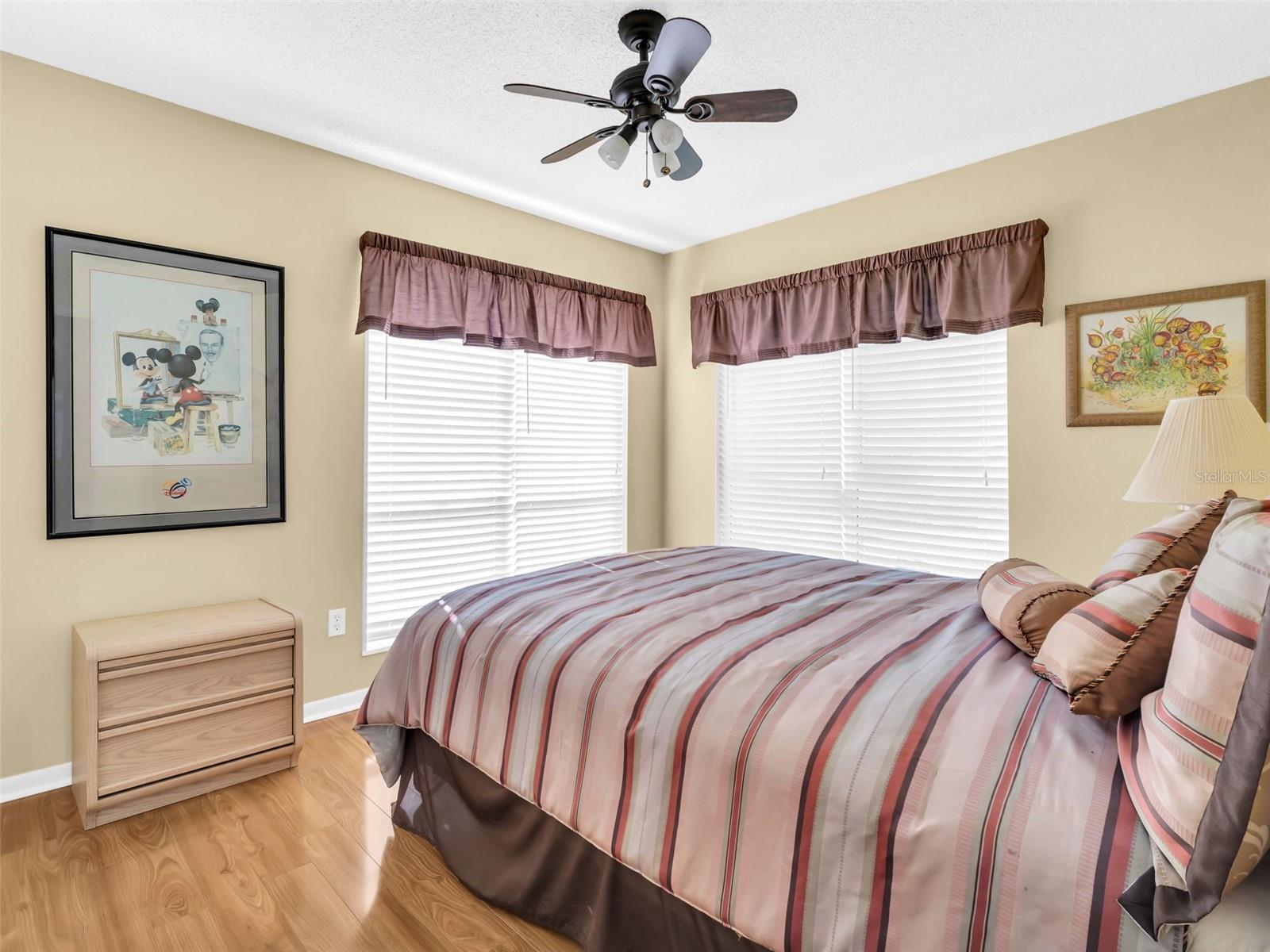 Image 20 of 68 For 656 Windrush Bay Drive 656