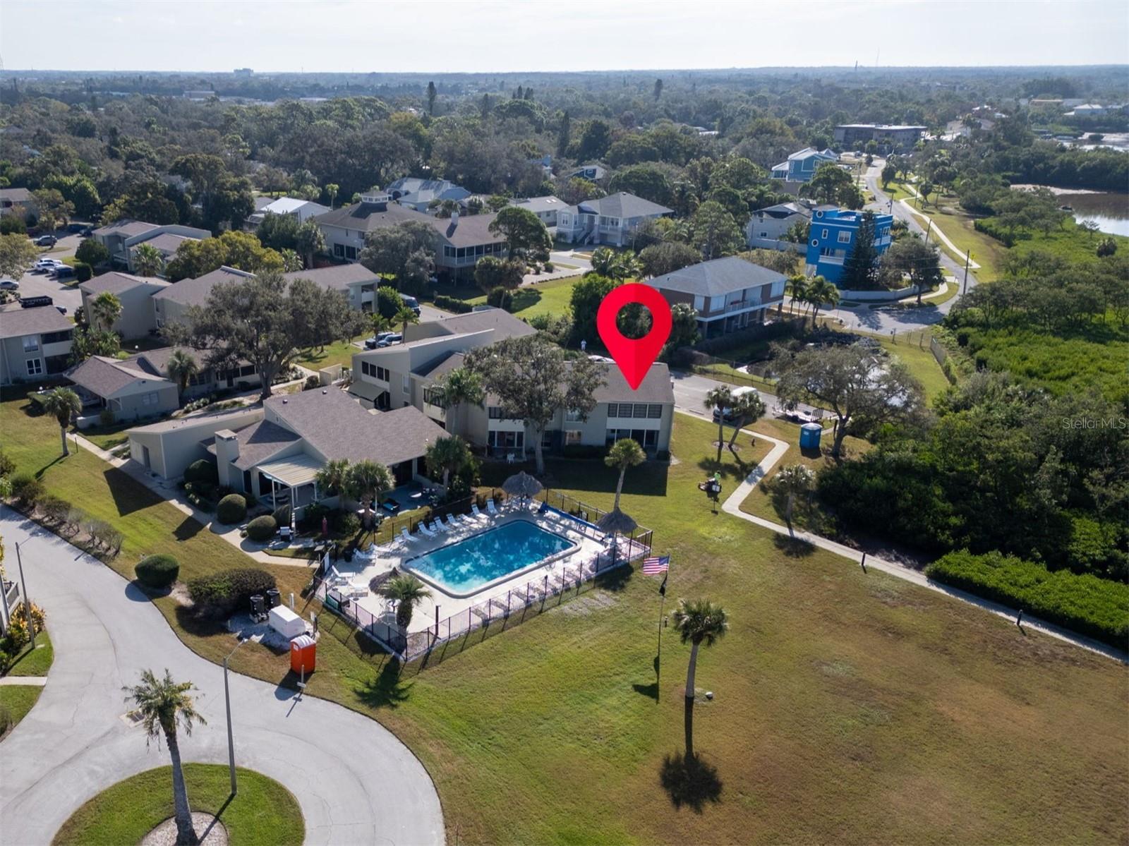 Image 40 of 68 For 656 Windrush Bay Drive 656