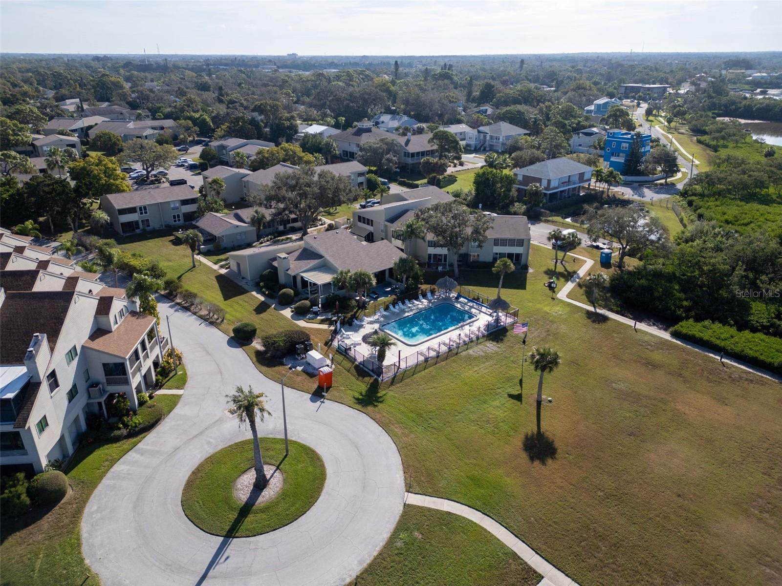 Image 41 of 68 For 656 Windrush Bay Drive 656