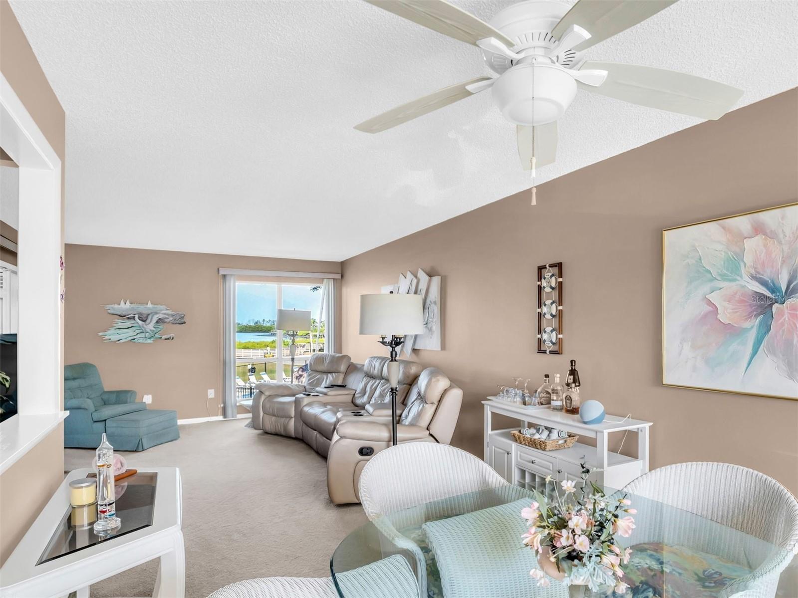 Image 7 of 68 For 656 Windrush Bay Drive 656