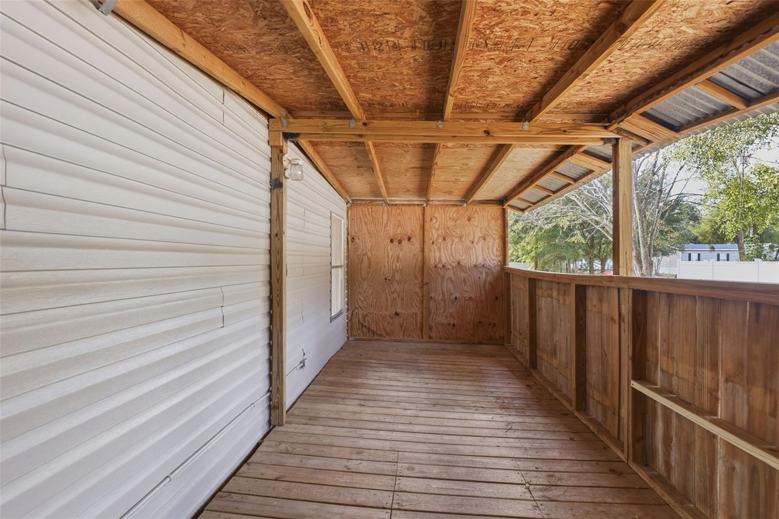 Image 25 of 49 For 26825 Glenhaven Road