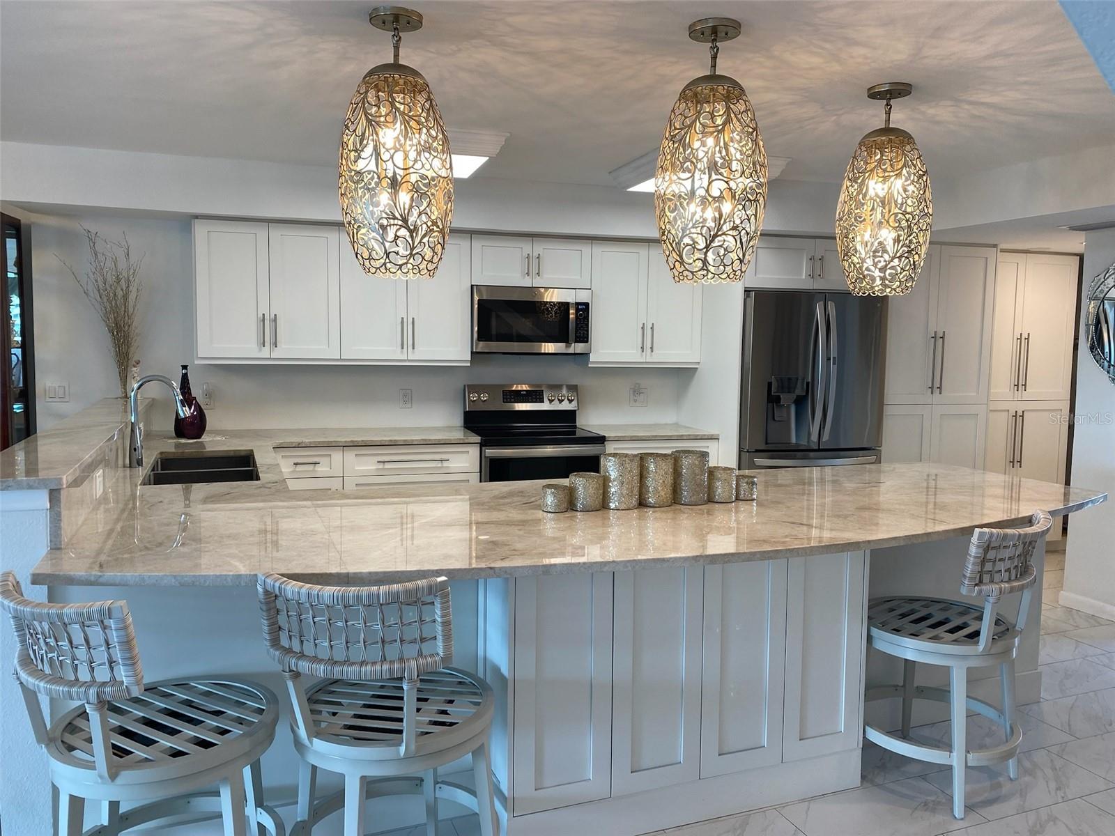 Details for 433 Paula Drive 32, DUNEDIN, FL 34698