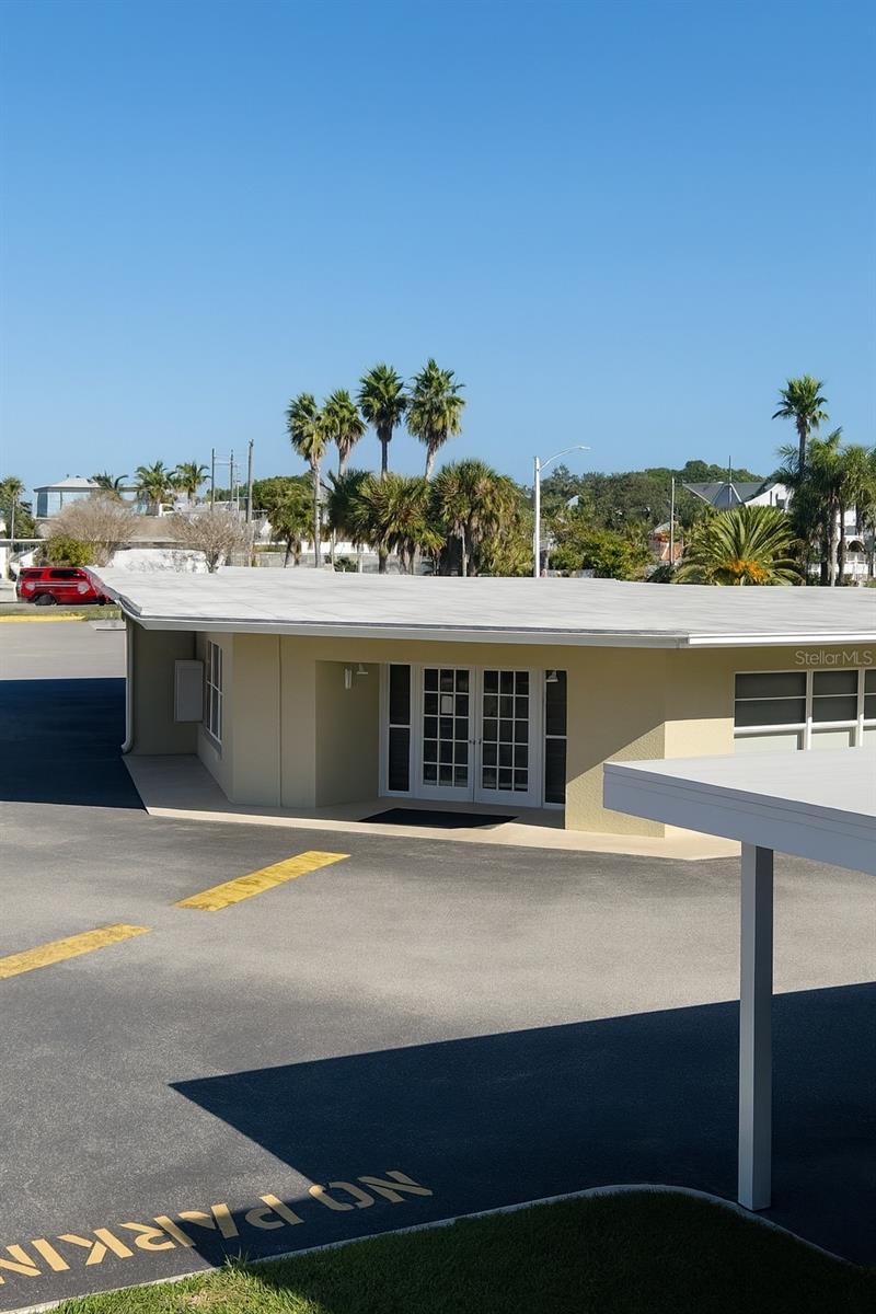 Image 47 of 53 For 433 Paula Drive 32