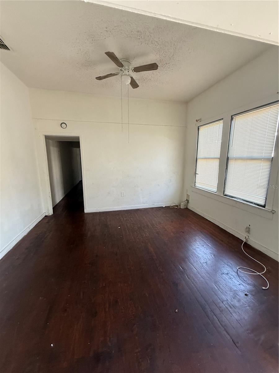 Image 13 of 16 For 2922 12th Street