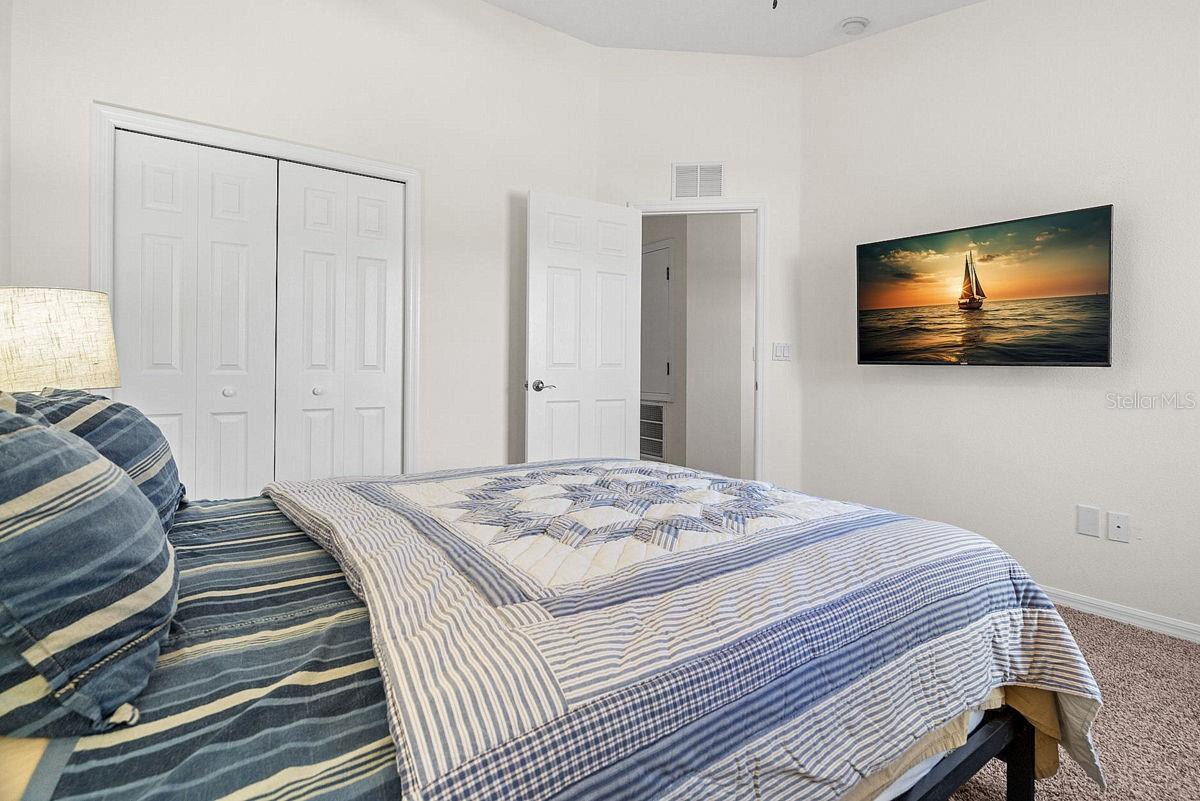 Image 22 of 44 For 660 Spring Lake Circle