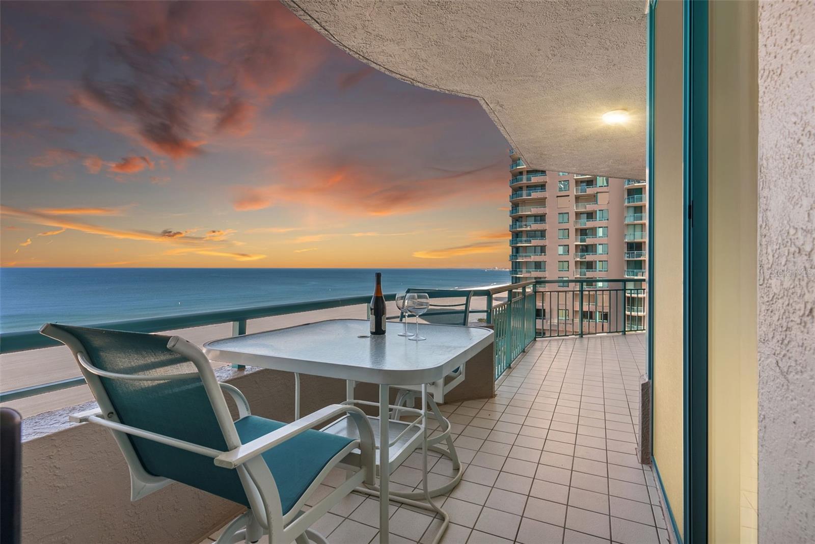 Image 35 of 43 For 1560 Gulf Boulevard 602