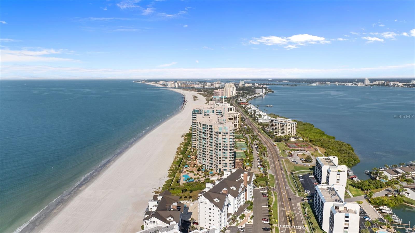 Image 41 of 43 For 1560 Gulf Boulevard 602