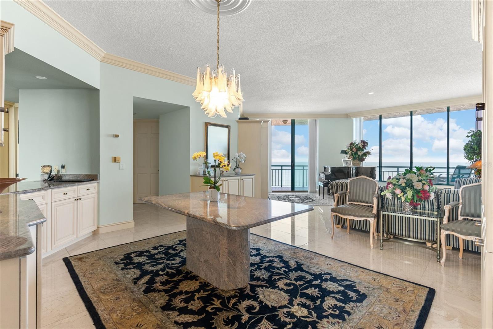 Image 9 of 43 For 1560 Gulf Boulevard 602