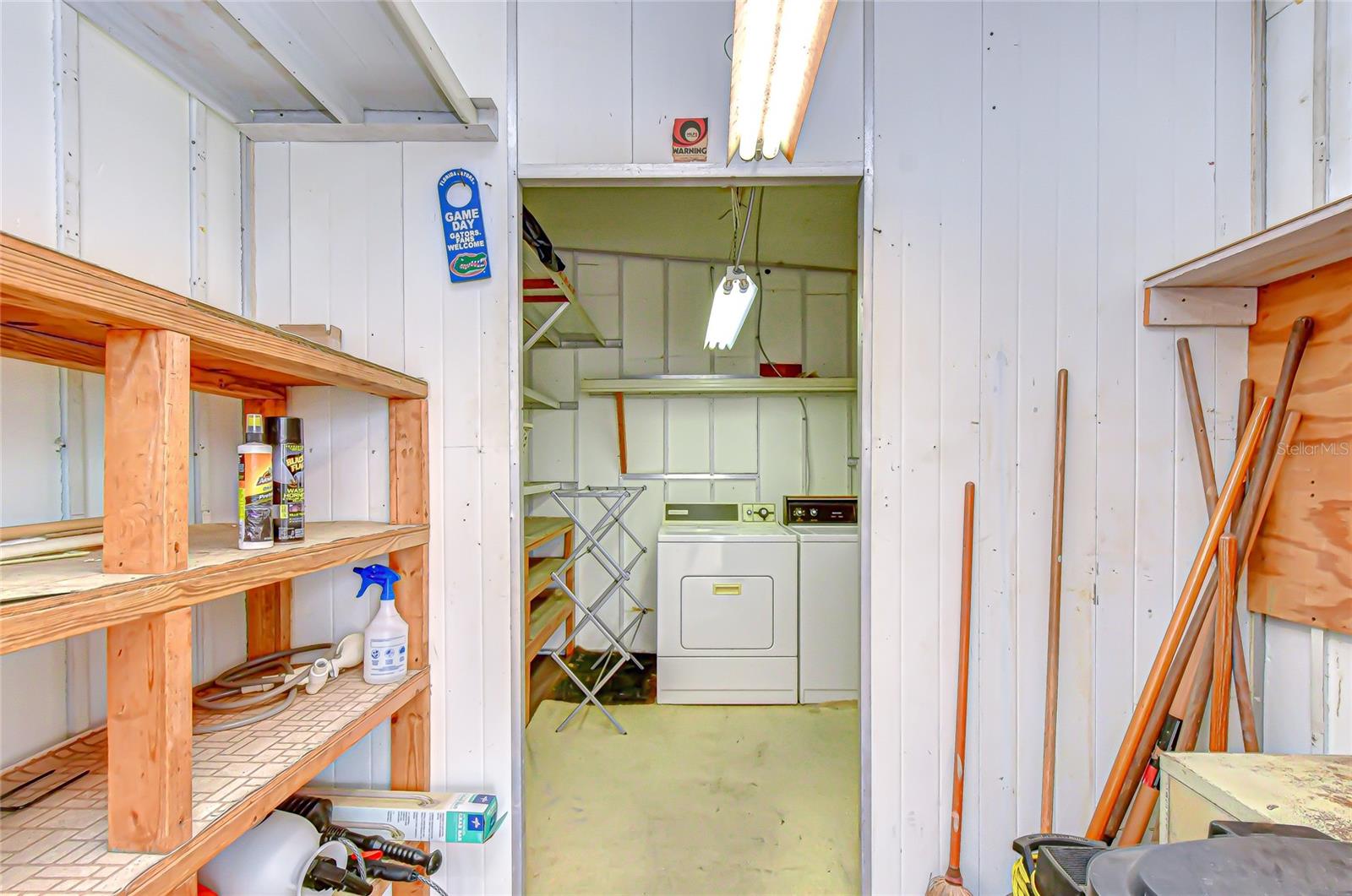 Image 12 of 39 For 39524 Dundee Road