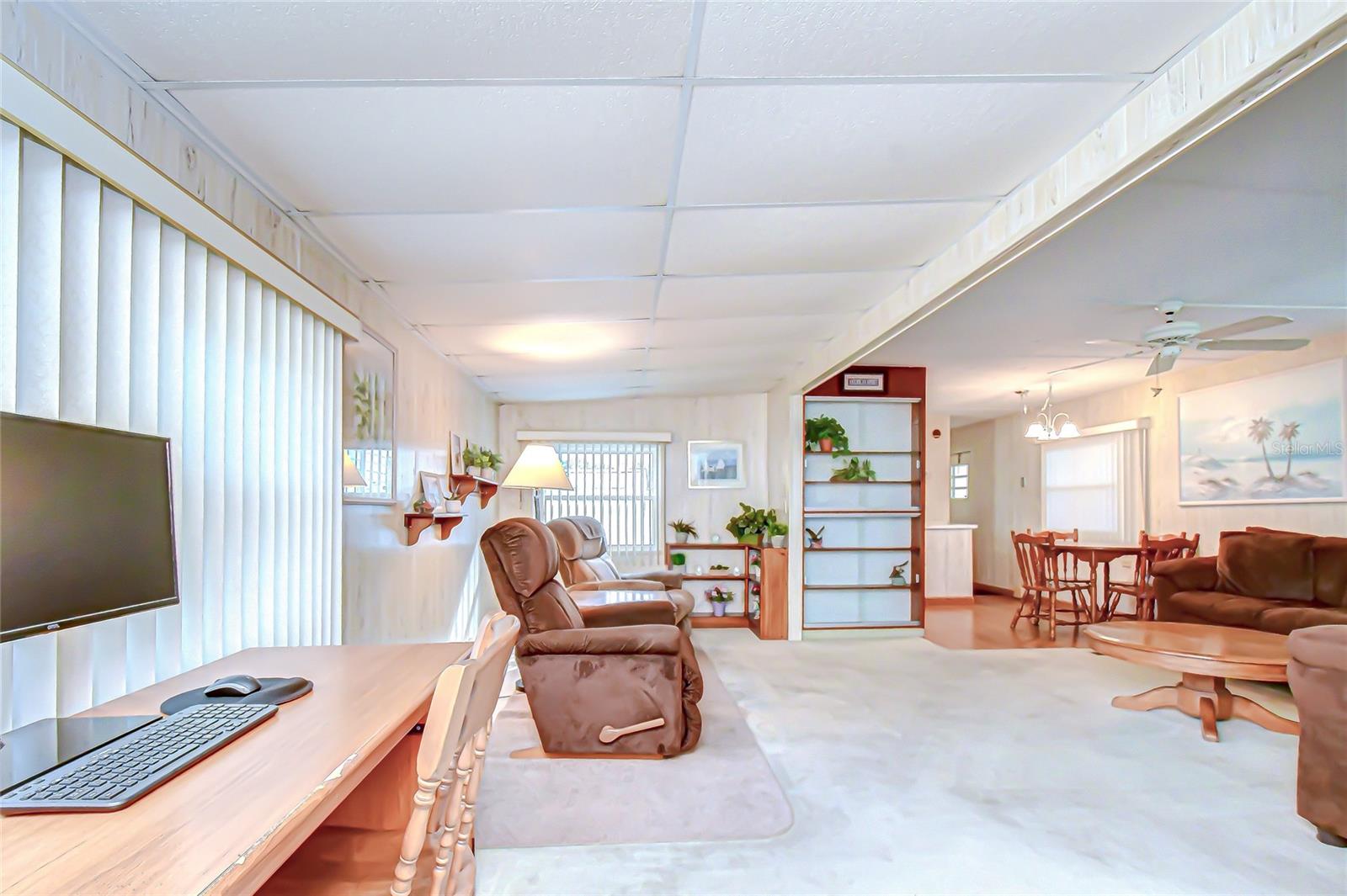 Image 15 of 39 For 39524 Dundee Road