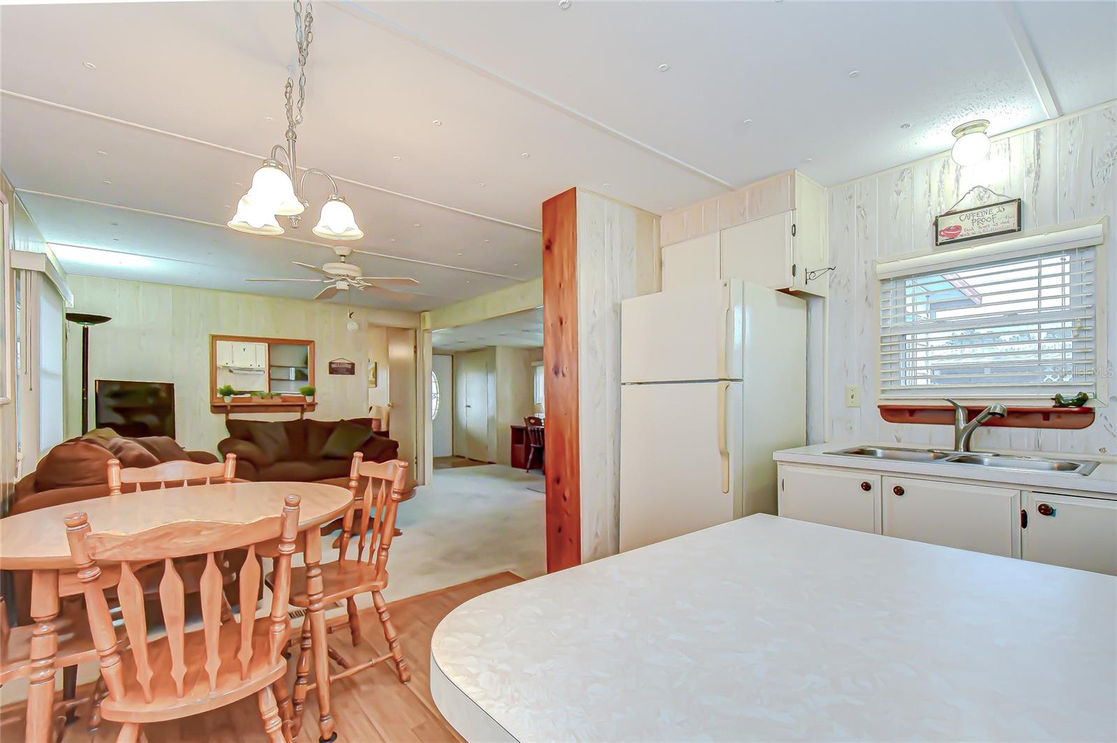 Image 24 of 39 For 39524 Dundee Road