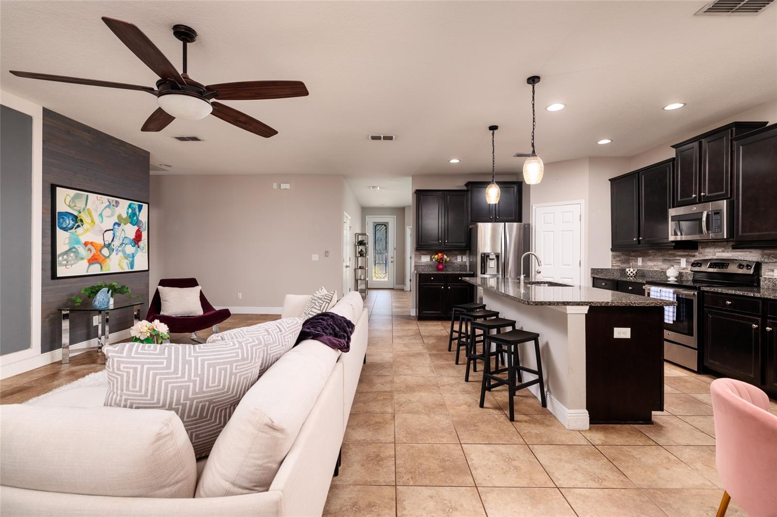 Image 17 of 45 For 13607 Artesa Bell Drive