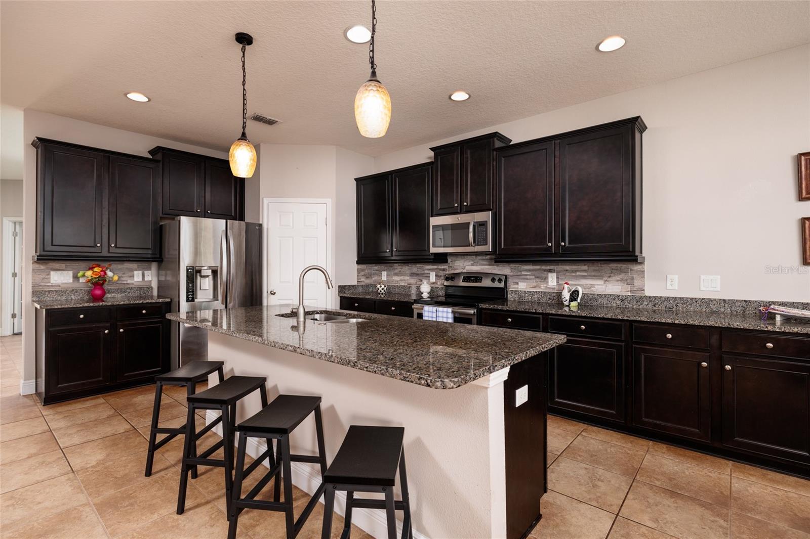 Image 18 of 45 For 13607 Artesa Bell Drive