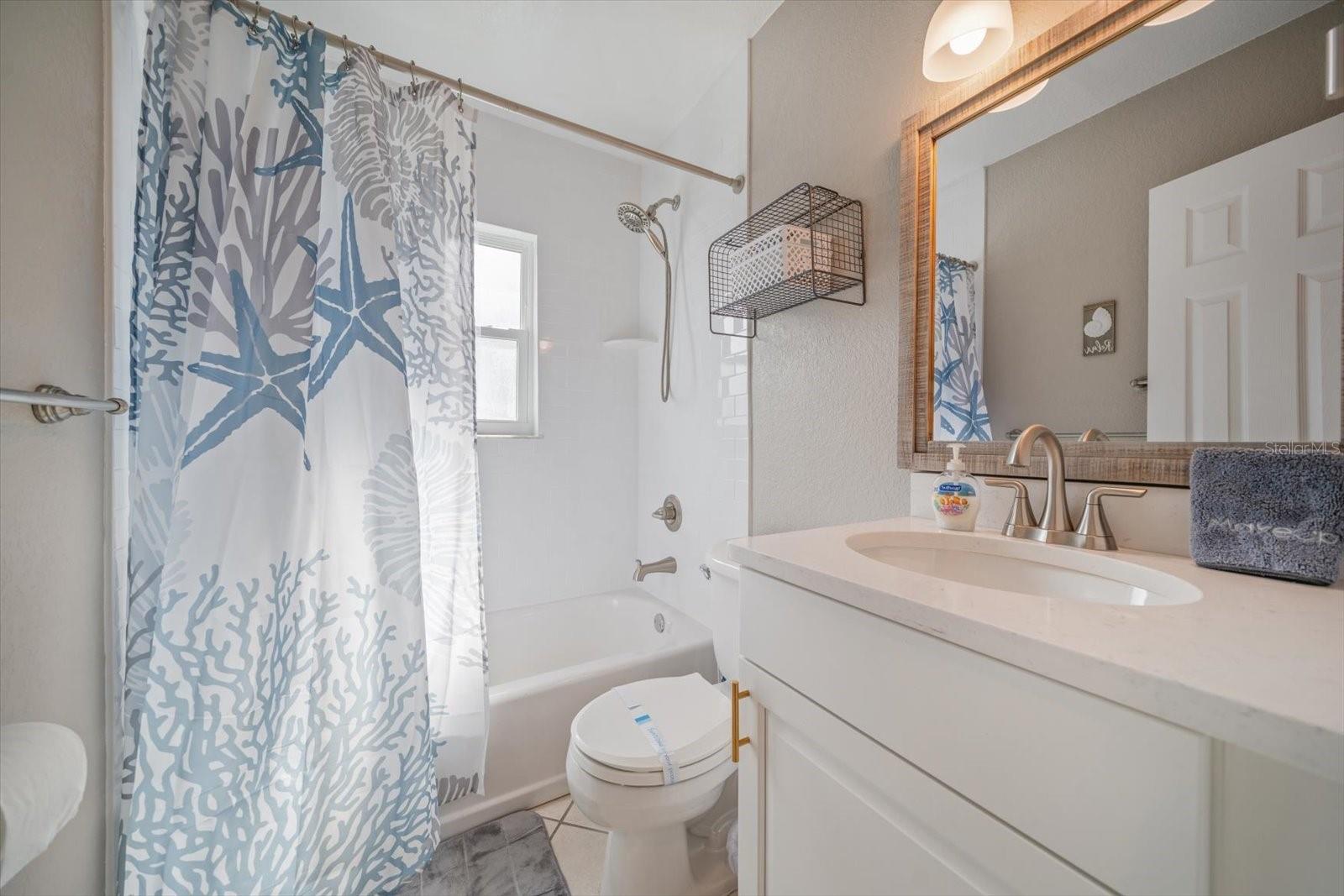 Image 13 of 37 For 16 Paradise Lane 101