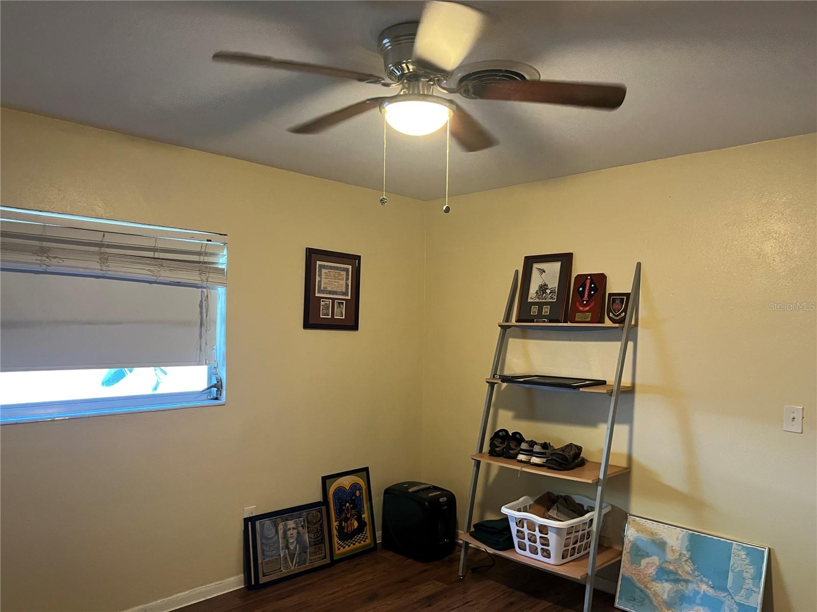 Image 30 of 43 For 1637 San Roy Drive