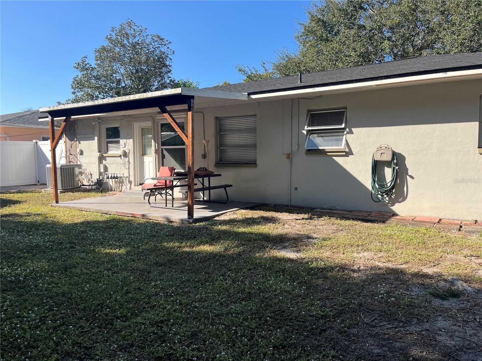 Image 42 of 43 For 1637 San Roy Drive