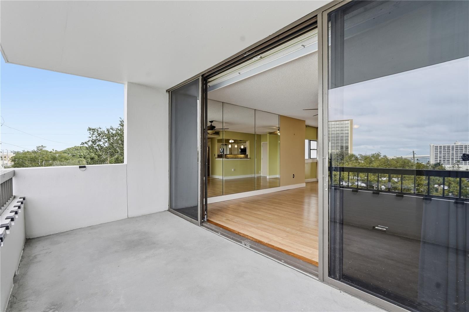 Image 17 of 22 For 30 Turner Street 408