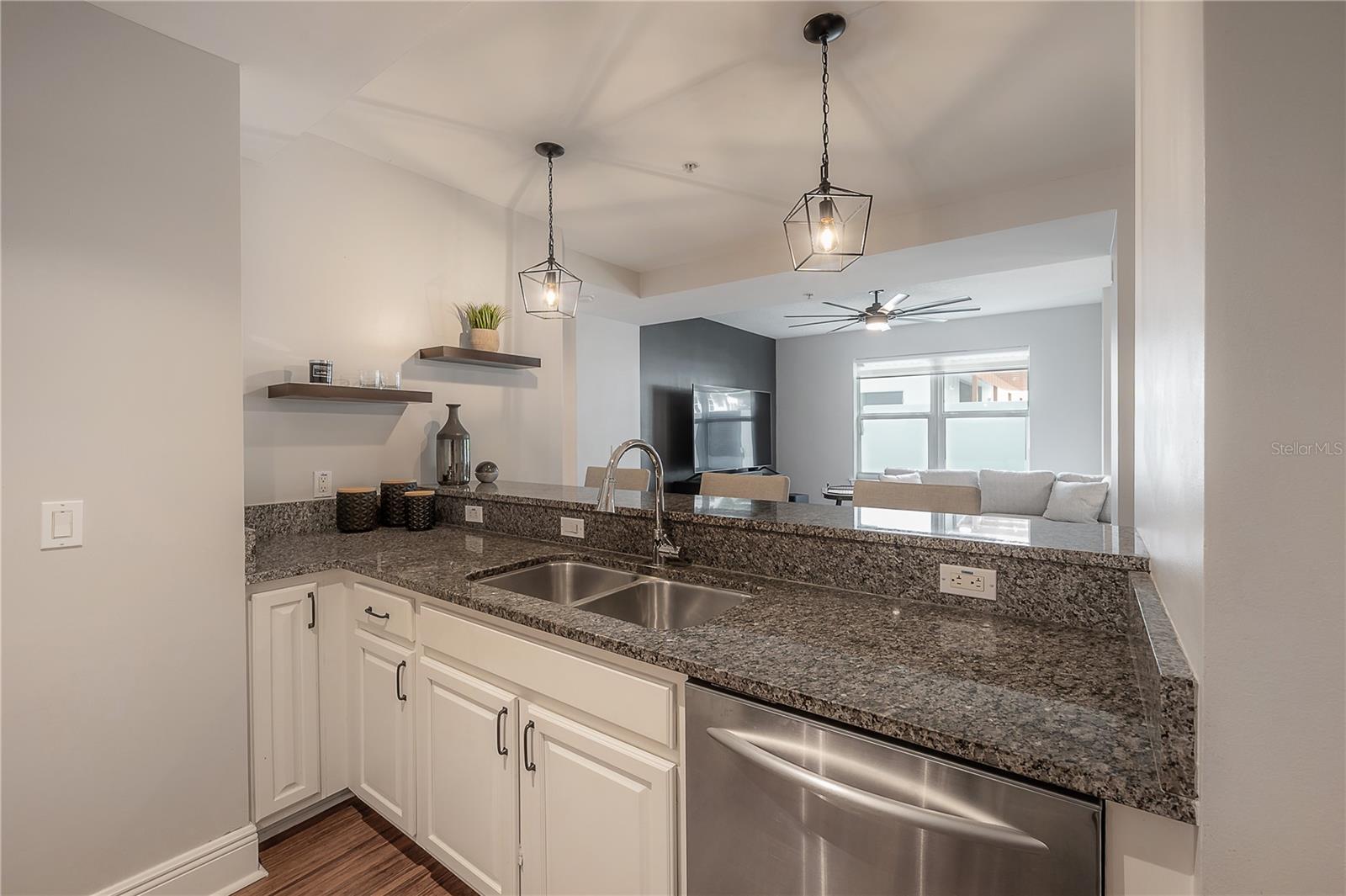 Image 9 of 68 For 1238 Kennedy Boulevard 402