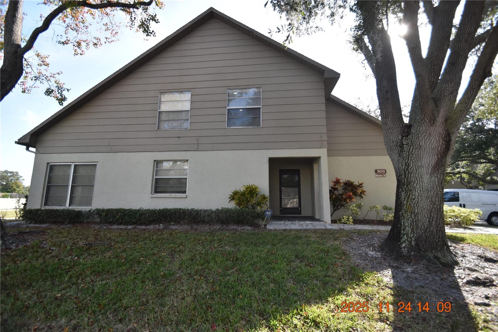 Image 33 of 43 For 3425 Masters Drive N