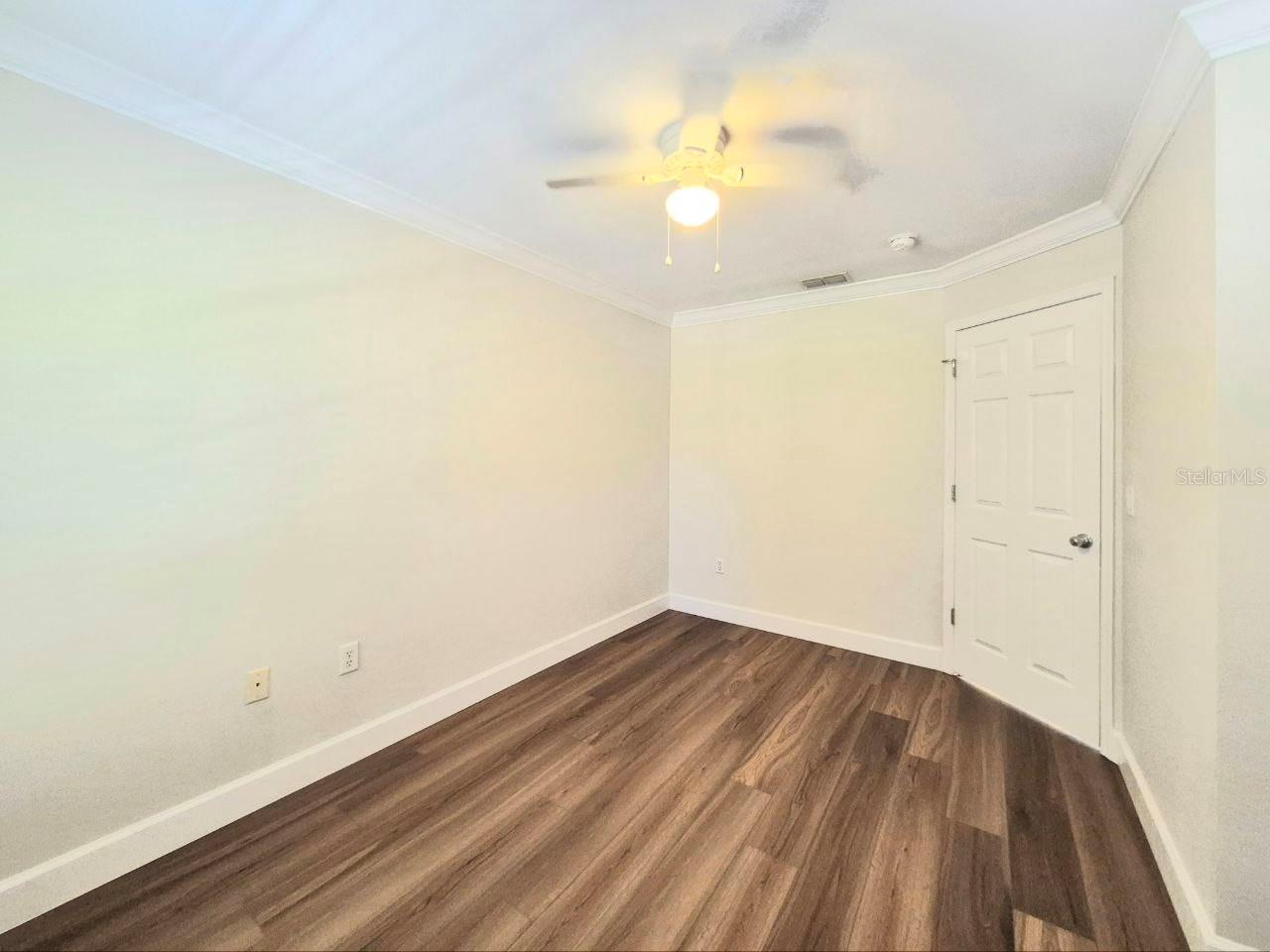 Image 26 of 41 For 2513 Kansas Avenue B