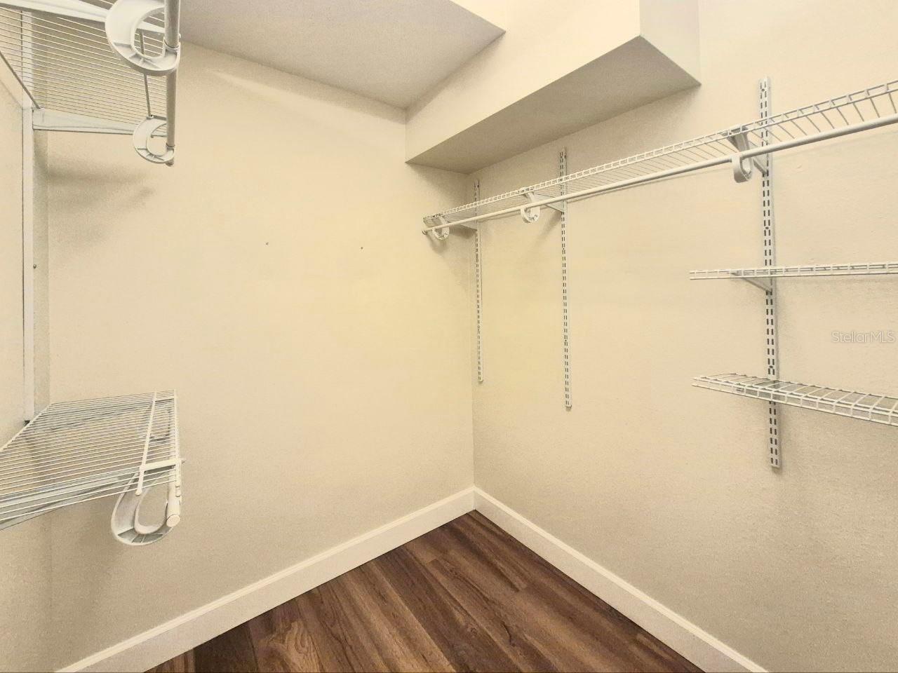 Image 35 of 41 For 2513 Kansas Avenue B