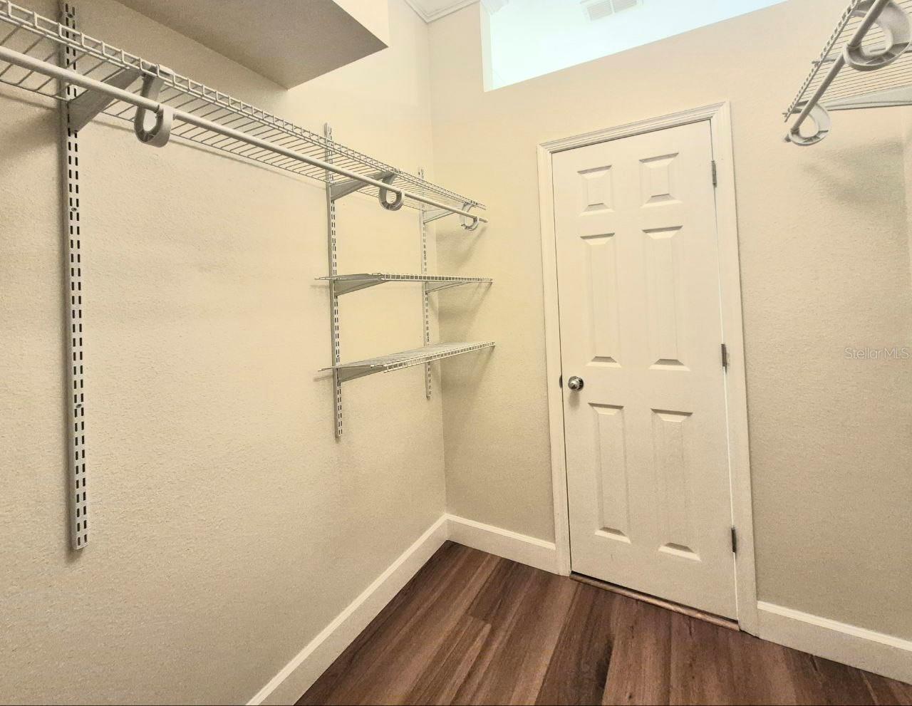 Image 36 of 41 For 2513 Kansas Avenue B