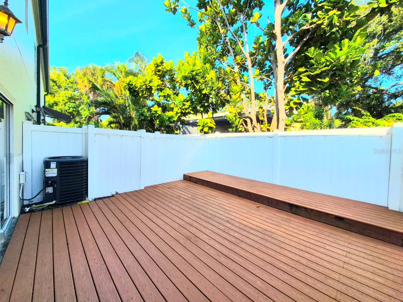 Image 38 of 41 For 2513 Kansas Avenue B