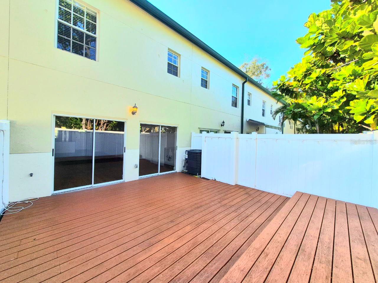 Image 39 of 41 For 2513 Kansas Avenue B