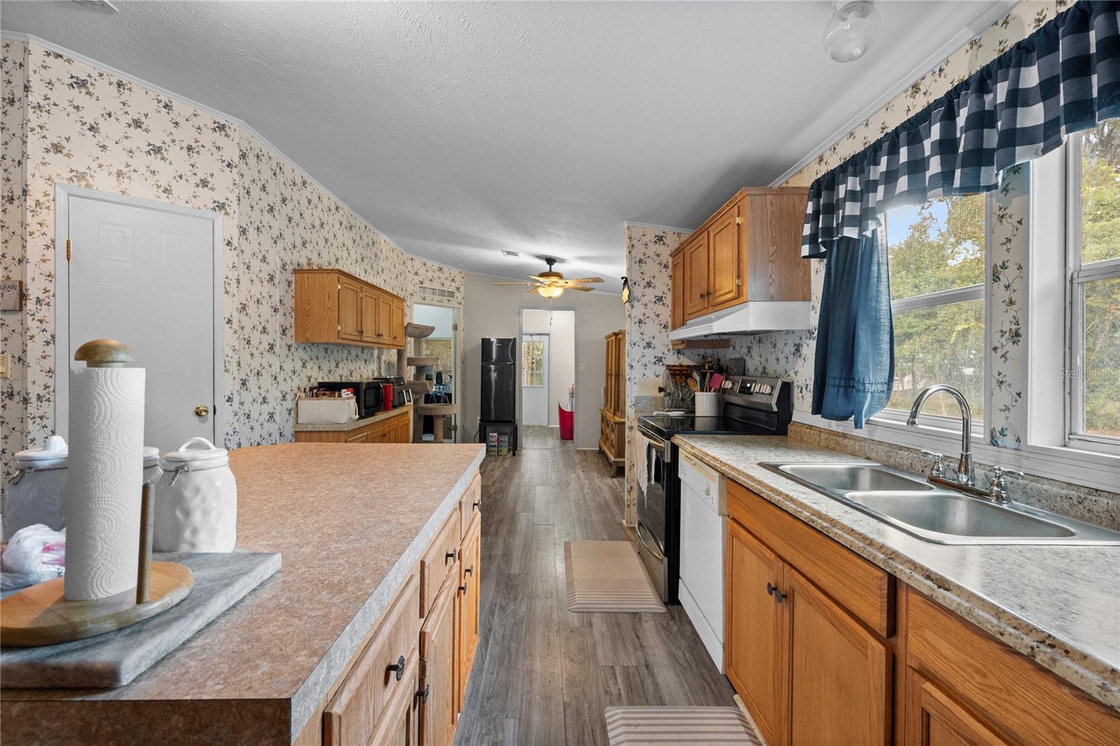 Image 12 of 39 For Address Not Provided