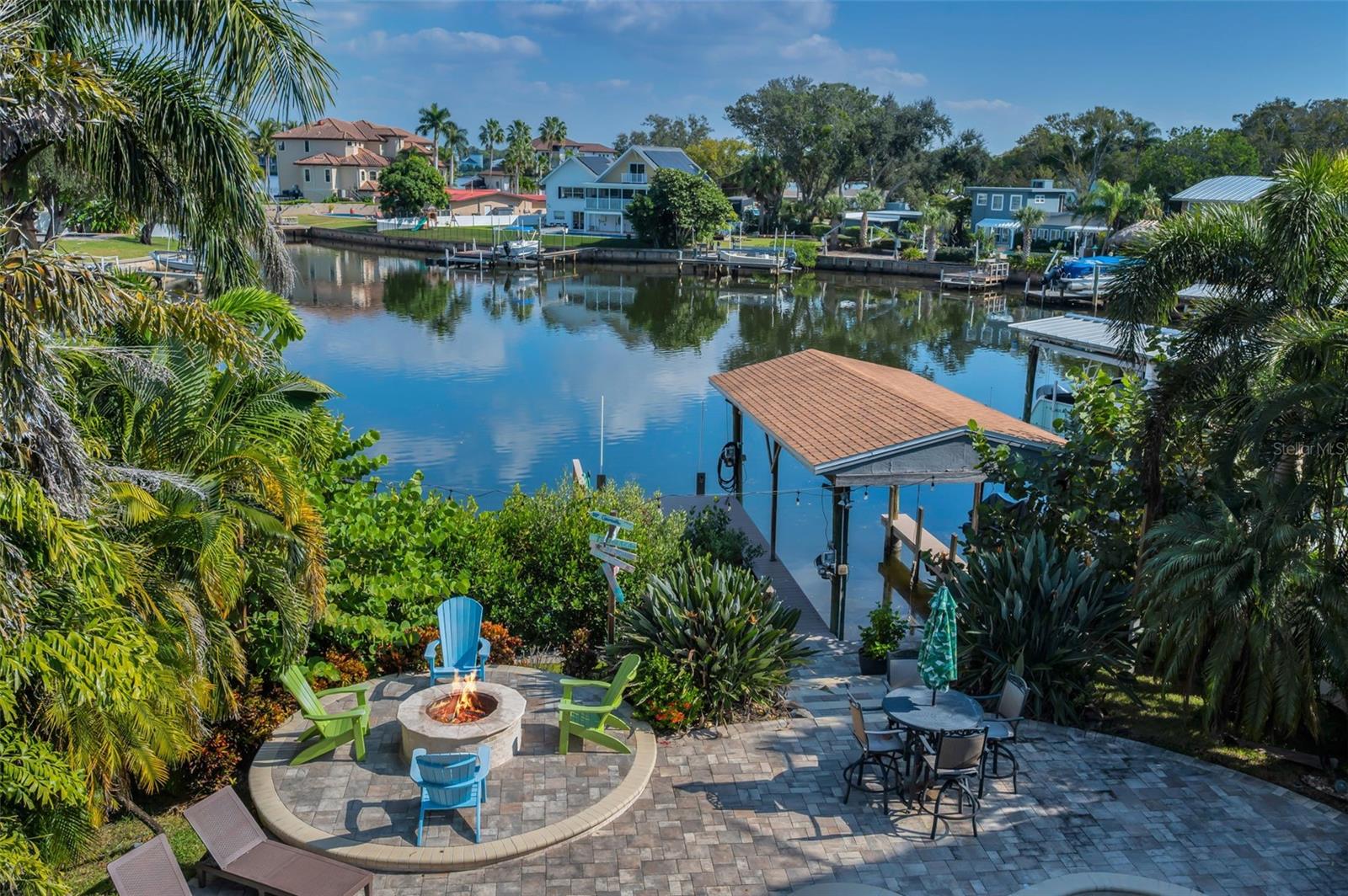 Image 42 of 87 For 110 Carlyle Circle